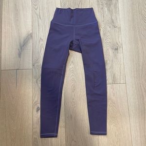Fleo leggings El Toro purple size small inseam 25”